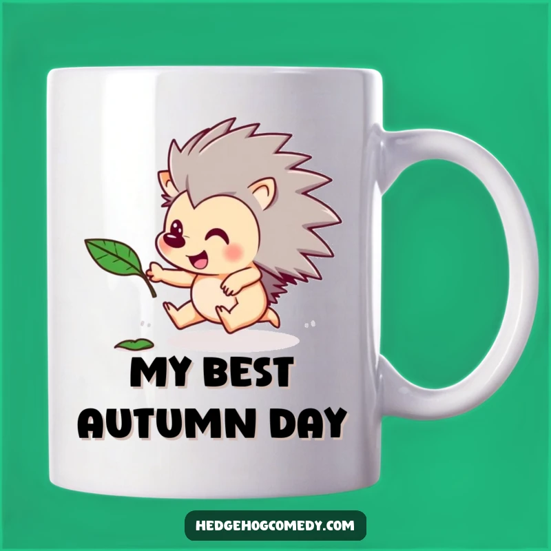 Funny Hedgehog Leaf Chase Mug: Playful Animal Fun - Perfect Humorous Gift